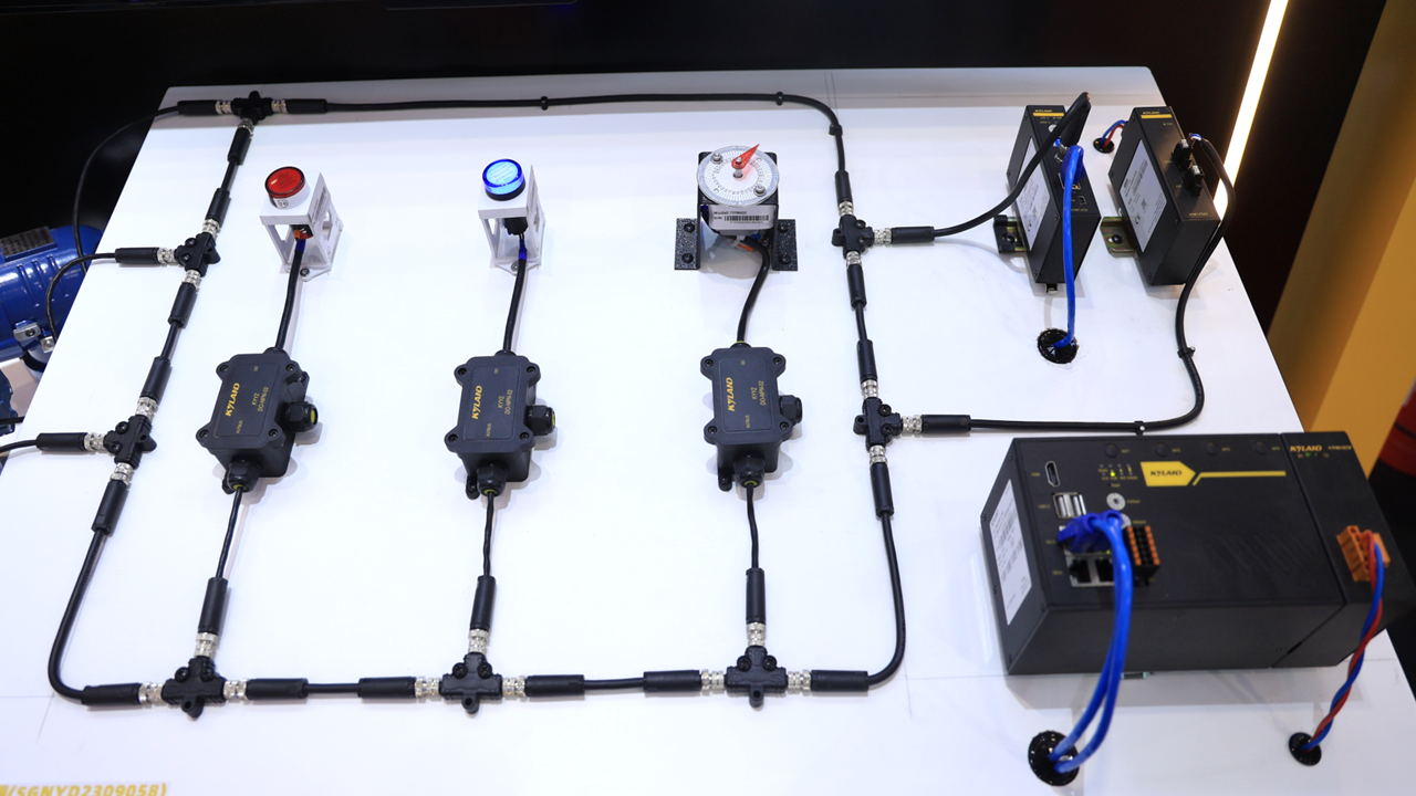 Z6�������й��ٷ���վ